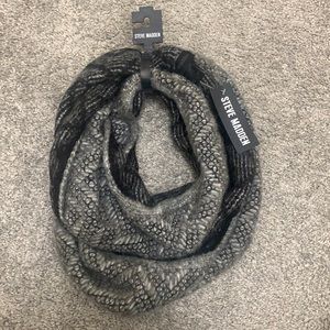 Steve Madden infinity scarf